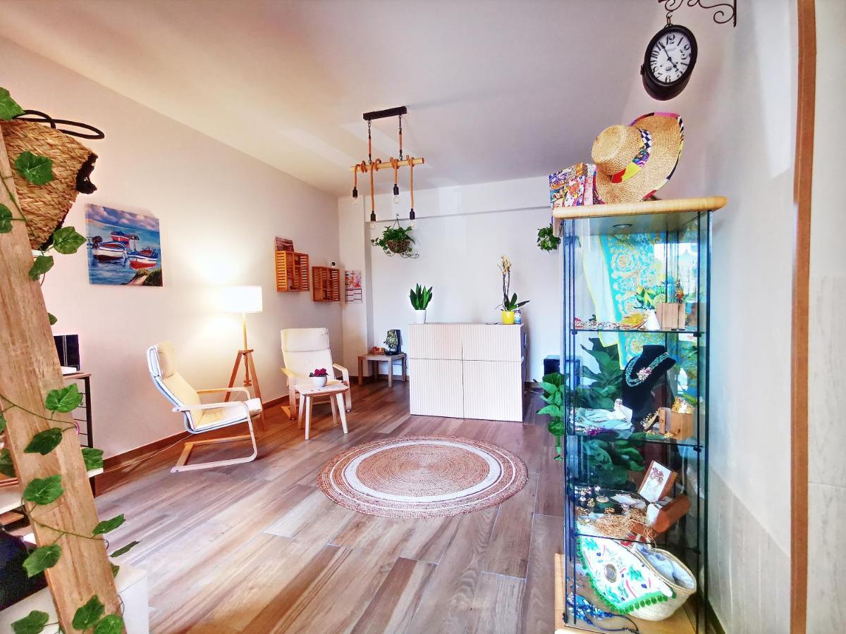 Pasitea Hotel Багерия Екстериор снимка